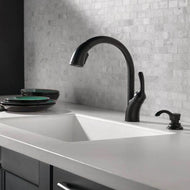 Pull-Out Faucets Pull-Out Faucets