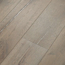 Load image into Gallery viewer, Shaw Floorte Reflections White Oak SW661-5082 TinderCTN Engineered Hardwood Flooring 7&quot; x 1/2&quot; x 11.3 mm Thickness (23.58 SF/CTN)