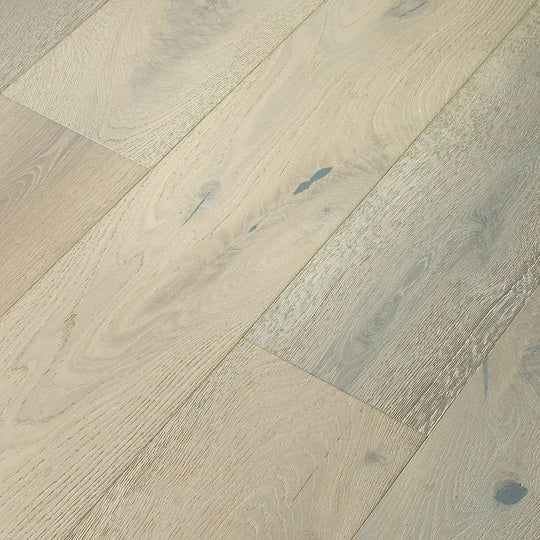 Shaw Floorte Expressions SW707-01077 Melody Engineered Brushed White Oak Hardwood Flooring 5/8" x 7.5" x 15mm Thickness (23.31 SF/CTN)