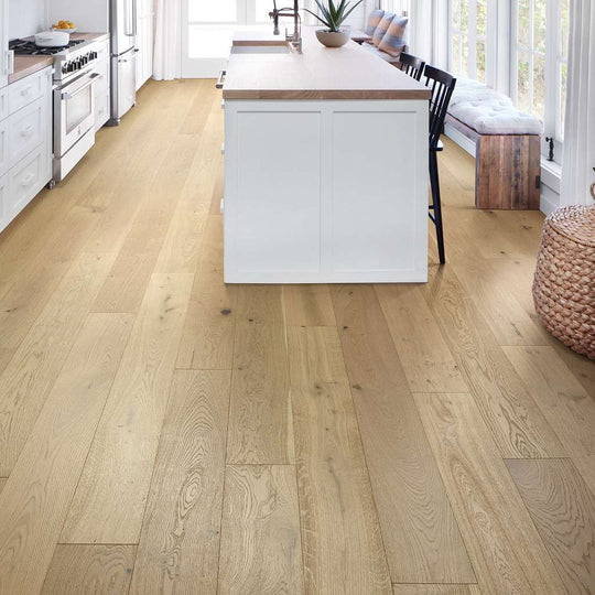 Shaw Floorte Expressions SW707-02050 Watercolor Engineered Brushed White Oak Hardwood Flooring 5/8" x 7.5" x 15mm Thickness (23.31 SF/CTN)