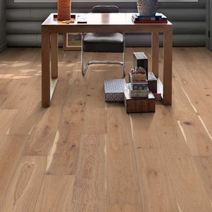Shaw Floorte Expressions SW707-02053 Poetry Engineered Brushed White Oak Hardwood Flooring 5/8" x 7.5" x 15mm Thickness (23.31 SF/CTN)